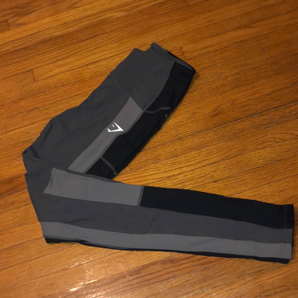 Gymshark color block leggings.